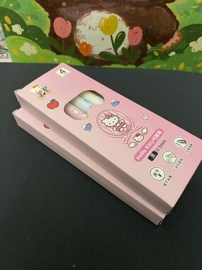 Hello Kitty Pink Pen Set with Cute Kitty Graphics